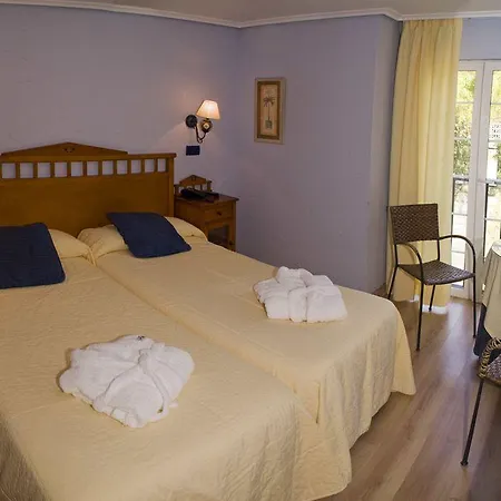 Arha De - Antiguo Albatros 3*