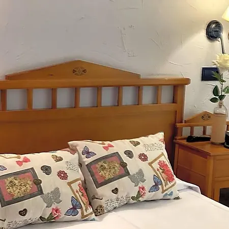 Отель Arha De - Antiguo Albatros 3*