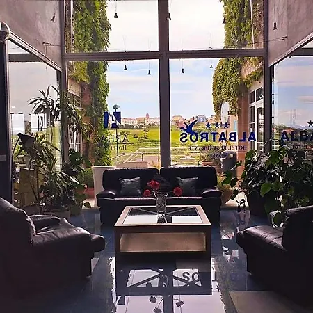 Arha De - Antiguo Albatros 3* Суансес