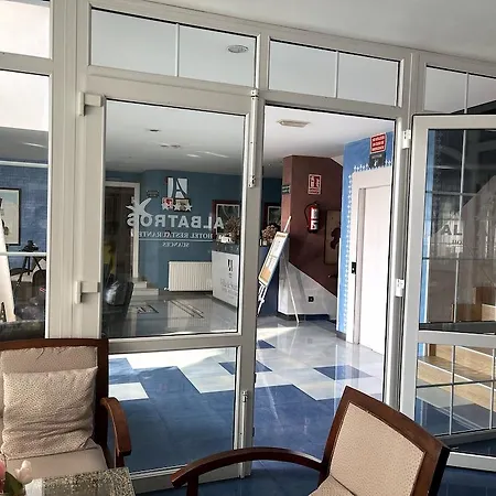 ホテル Arha De - Antiguo Albatros スアンセス